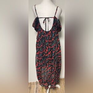 Boho Midi Dress With Asymmetrical Hem and Off The Shoulder Detail
Size Large